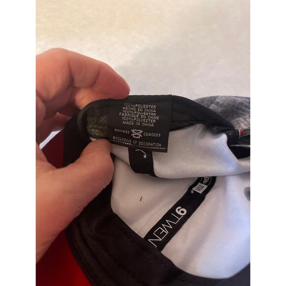 Anaheim Los Angeles Angels MLB Baseball 9Twenty Women Gray Red Hat Strap Back - Picture 7 of 7